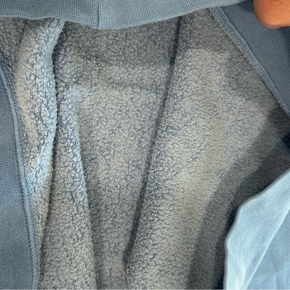 Jimmy Buffett Blue Men's Sweater - Picture 5 of 9